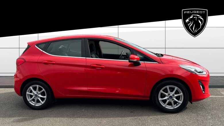 Ford Fiesta 1.1 Zetec 5dr Petrol Hatchback